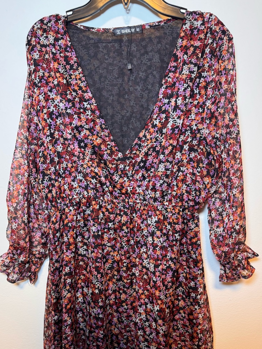 SHEIN Multicolor Floral V-Neck Long Sleeve Tunic